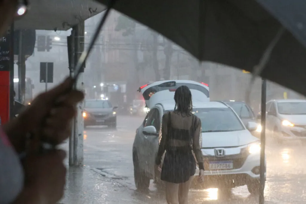 CALOR E chuva em juiz de fora fim de semana