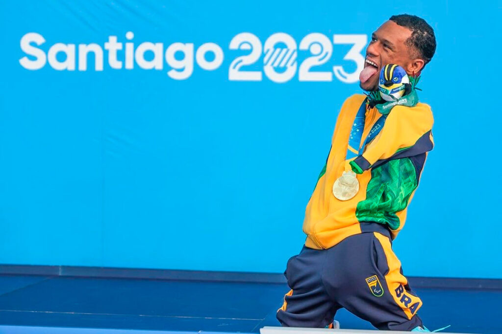 gabriel araujo medalha parapan by reproducao instagram