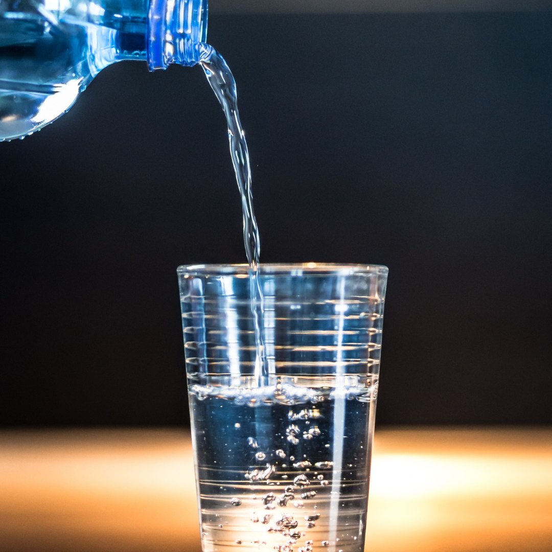 The importance of water in the weight loss process and for body health