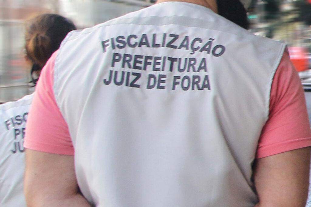 Estabelecimento é interditado pela segunda vez na Avenida Rui Barbosa por descumprimento de TAC 1 Estabelecimento é interditado pela segunda vez na Avenida Rui Barbosa por descumprimento de TAC