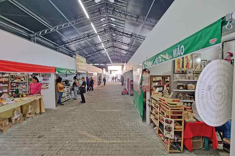 MERCADO MUNICIPAL Leonardo Costa 2