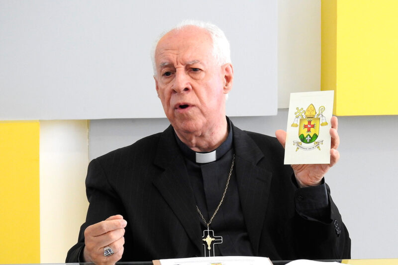 Arquidiocese de JF emite nota para que candidatos não usem imagem do Arcebispo em campanha eleitoral