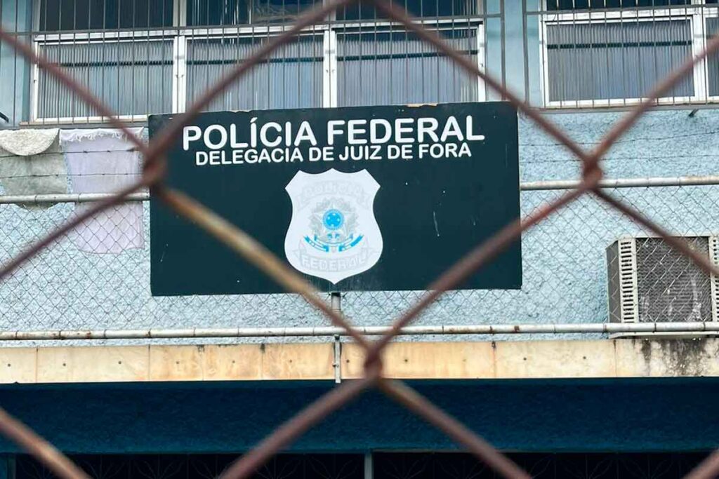 Polícia Federal Operação Vigilância Aproximada Abin