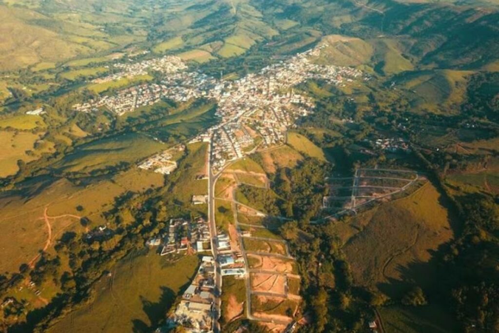 Concurso Prefeitura de Luminárias