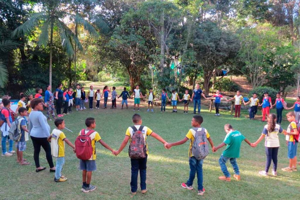 Instituto Isaviçosa promove ações de preservação ambiental na Zona da Mata e no Amazonas