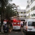 Vítima de acidente com micro-ônibus está em estado grave e família aguarda transferência hospitalar 2 Criança morre durante procedimento no HPS