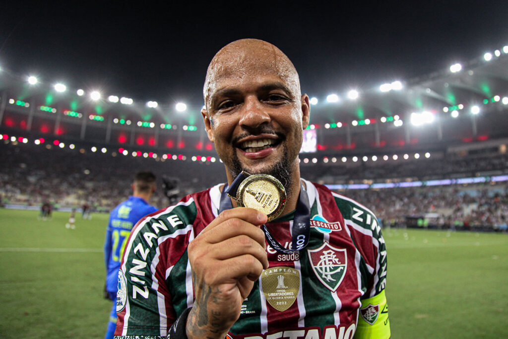 Novo reforço do Cruzeiro vira assunto após revelação de Felipe Melo
