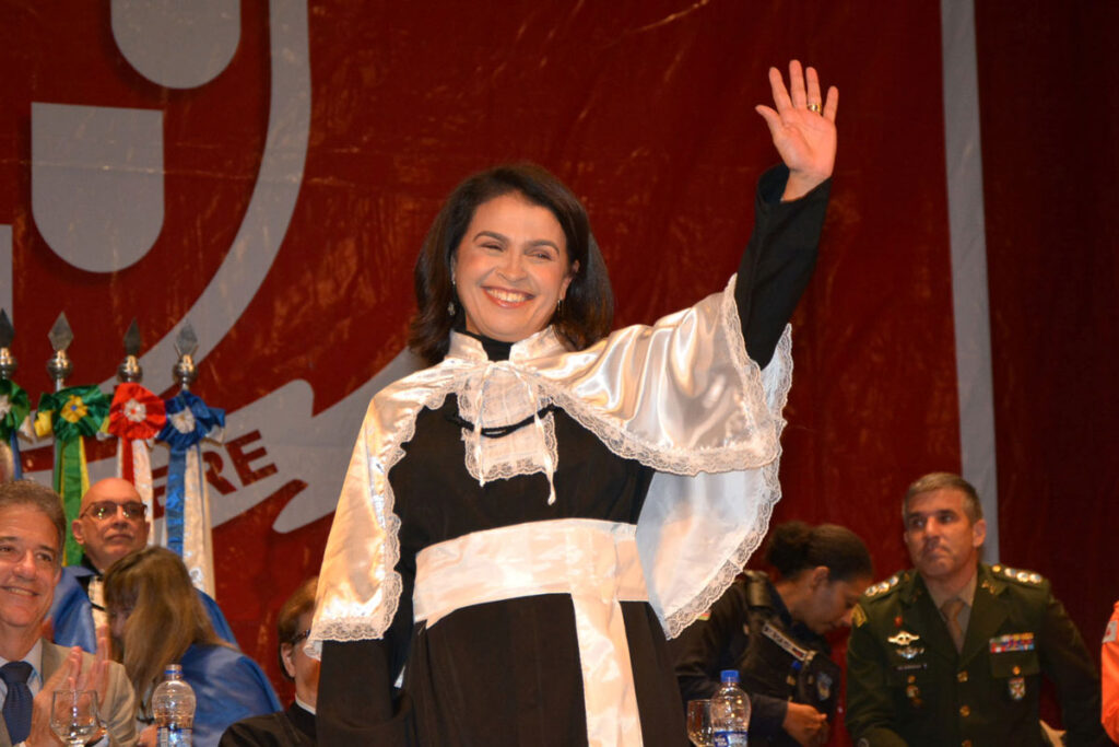 girlene alves, reitora da ufjf