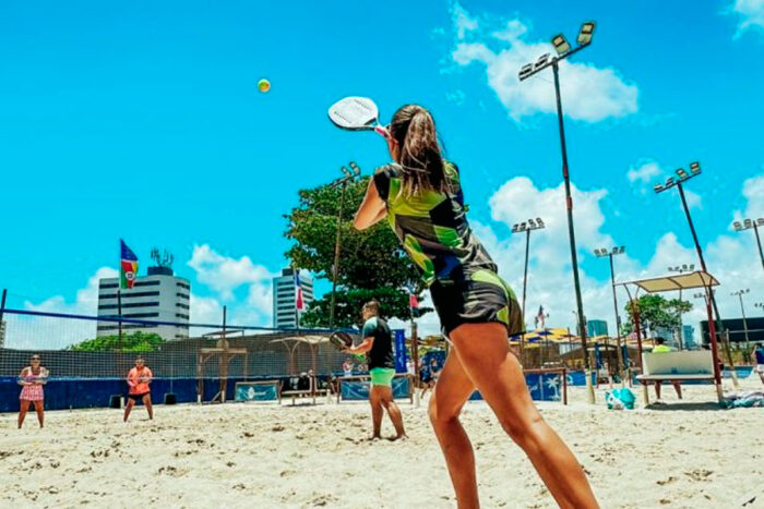 beach tennis