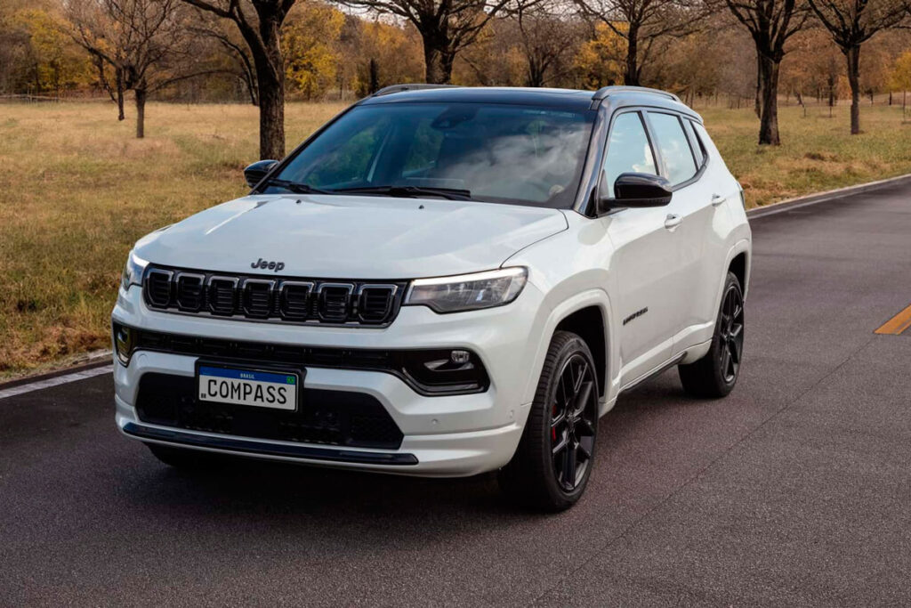 jeep compass blackhawk 2025 capa