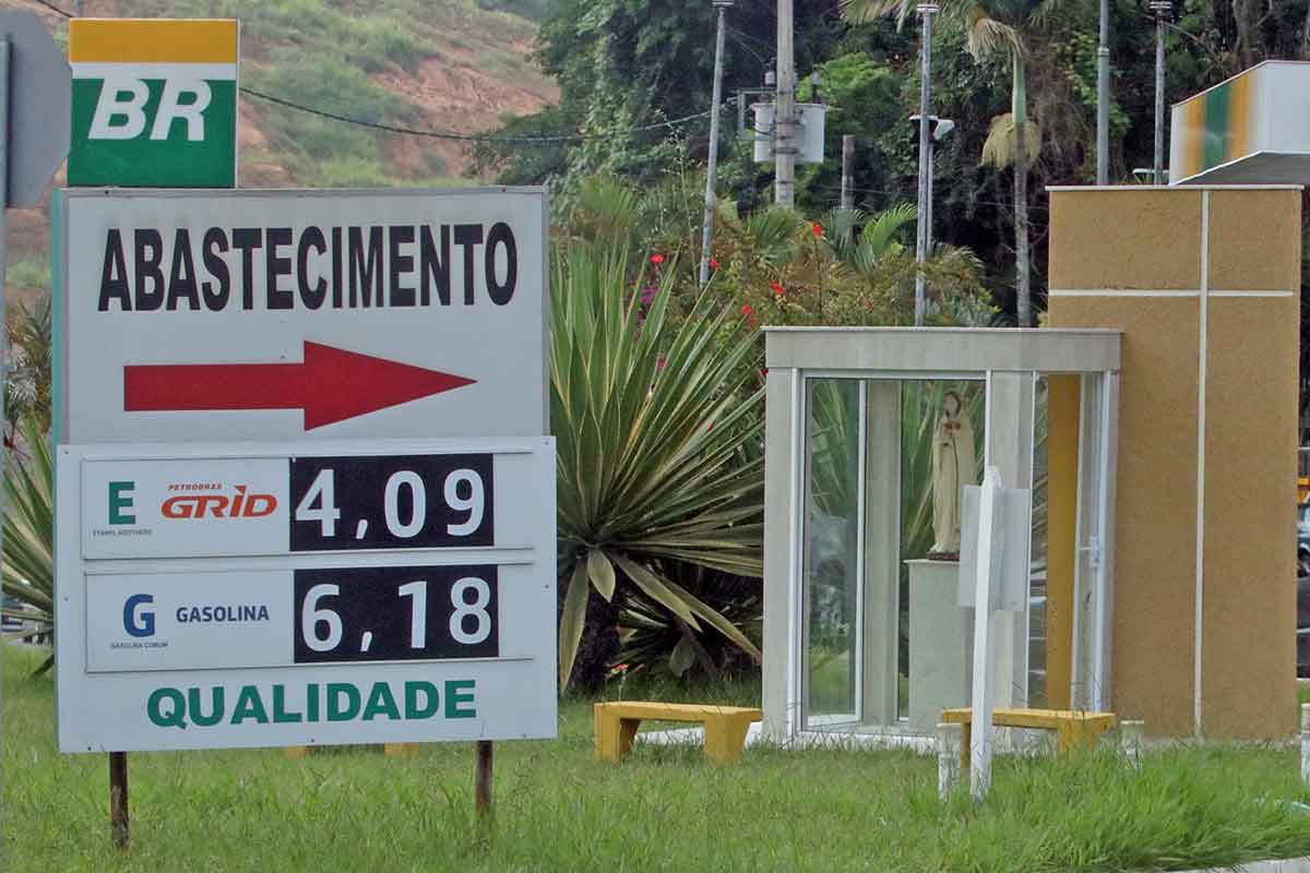 posto de gasolina leonardo costa