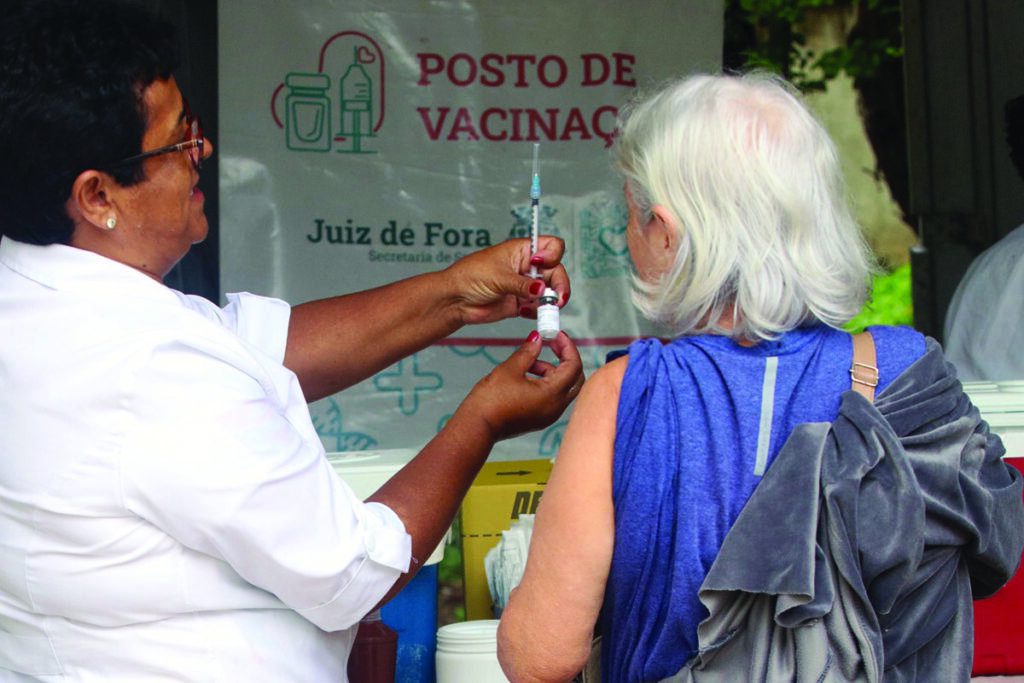 Vacinação no Serviço de Saúde do Idoso é interrompida