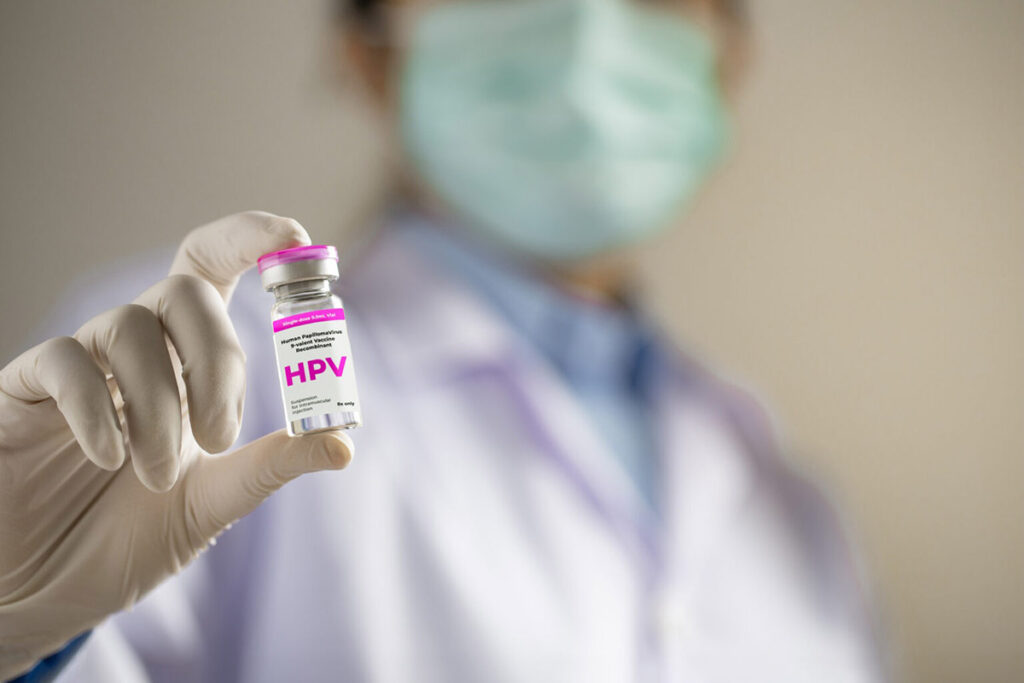 vacina hpv foto KTStock iStock