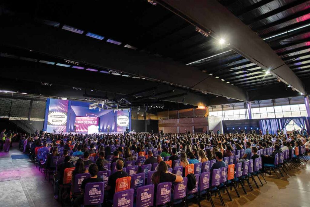 AO VIVO NA ANTENA 1 Juiz de Fora: JF Summit, animais de apoio emocional, relação entre ansiedade e saúde intestinal e mais no Tribuna no Ar, ao vivo 1 JF Summit Saulr Carvalho 2