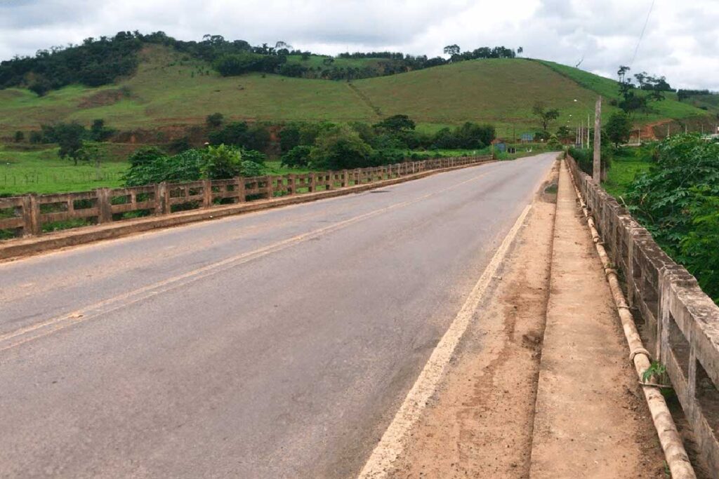 ponte MG 133 Rio Pomba Divulgacao DER