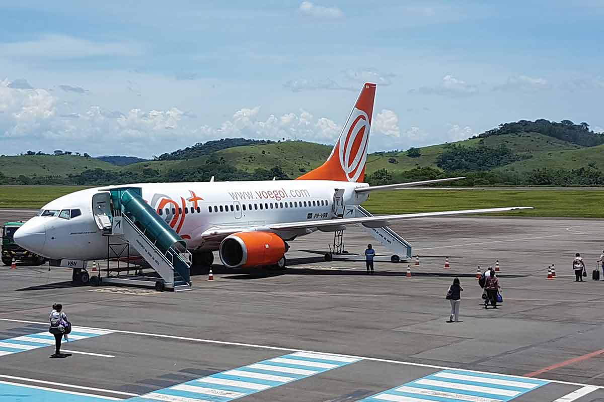 Gol reduz pela metade e Azul restringe voos no Aeroporto Regional 