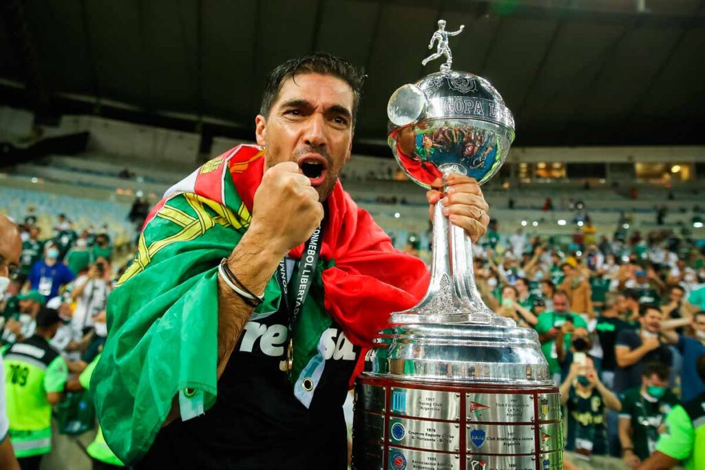 Abel Ferreira recebe novo pedido para deixar o Palmeiras