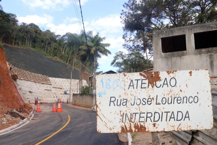 Trânsito em trecho da José Lourenço será liberado na segunda, após quase 3 anos interditado