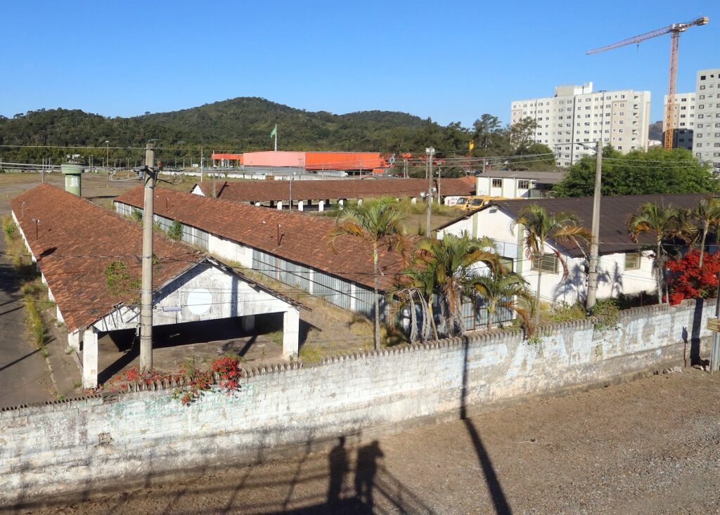 Leilão do Parque de Exposições é suspenso pela Justiça