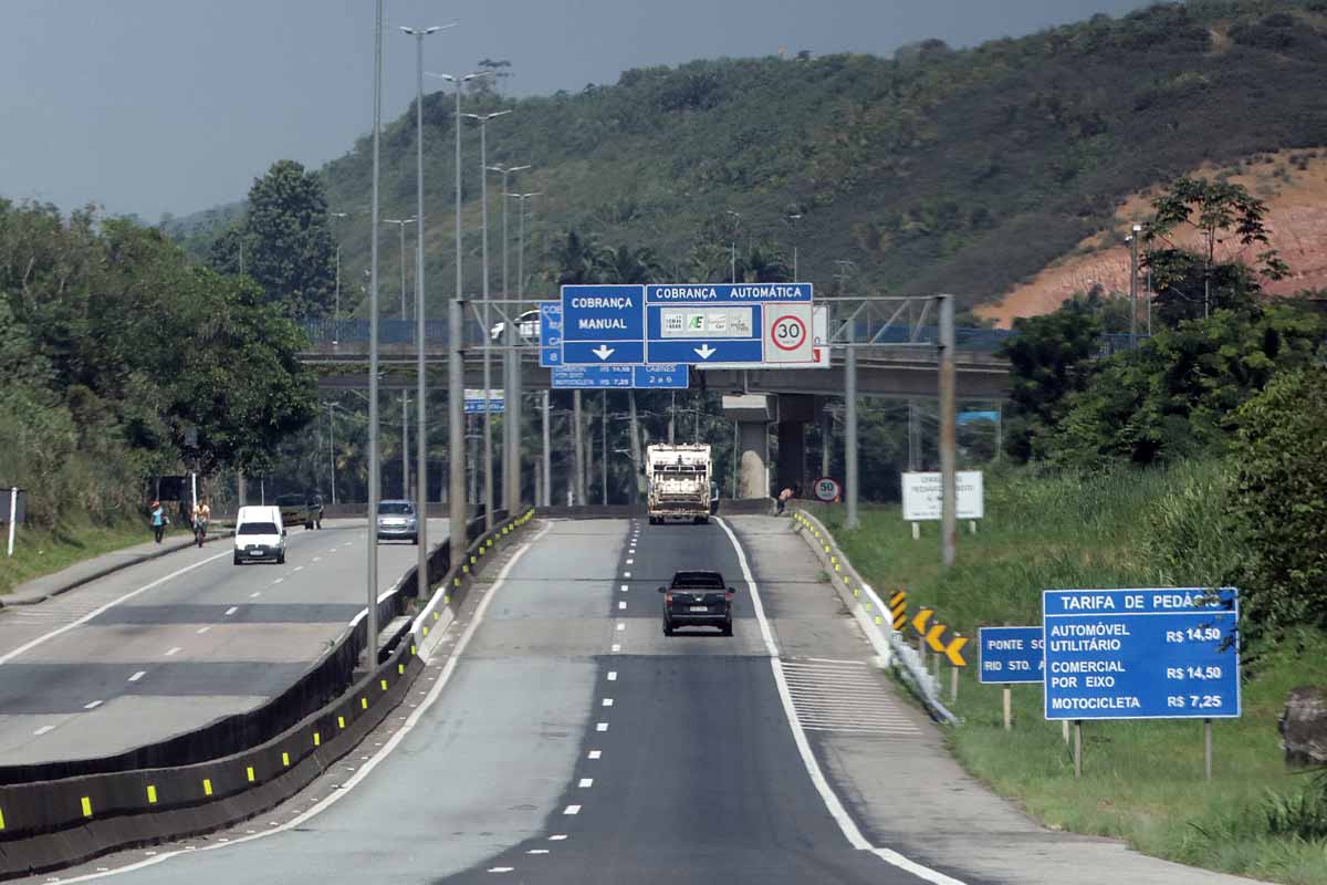 br 040 pedagio petropolis duque de caxias foto leonardo costa