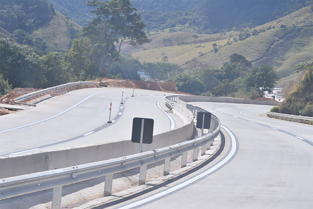 trecho da BR-381, conhecida como a “Rodovia da morte”