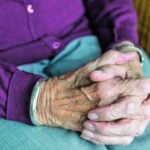 Idosos em áreas vulneráveis têm risco dobrado de Alzheimer, aponta estudo 3 desnutricao idosos foto Sabine van Erp reproducao