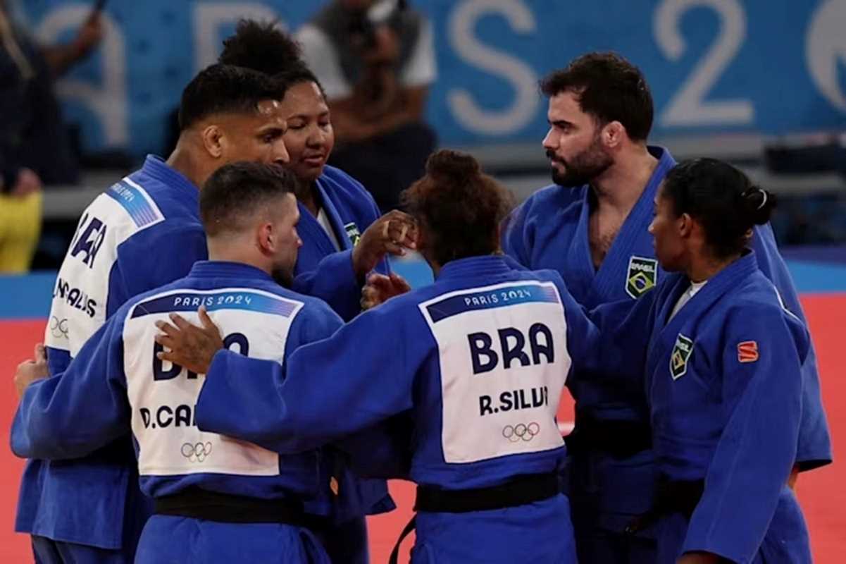 rafaela silva judô bronze equipes