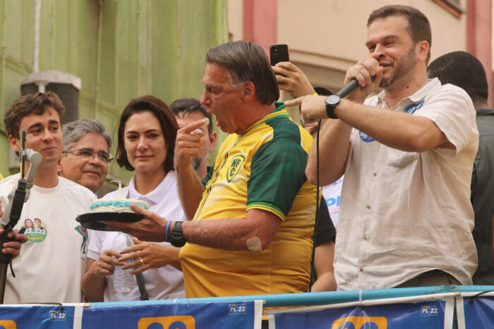 CHARLES BOLSONARO FELIPE COURI 45