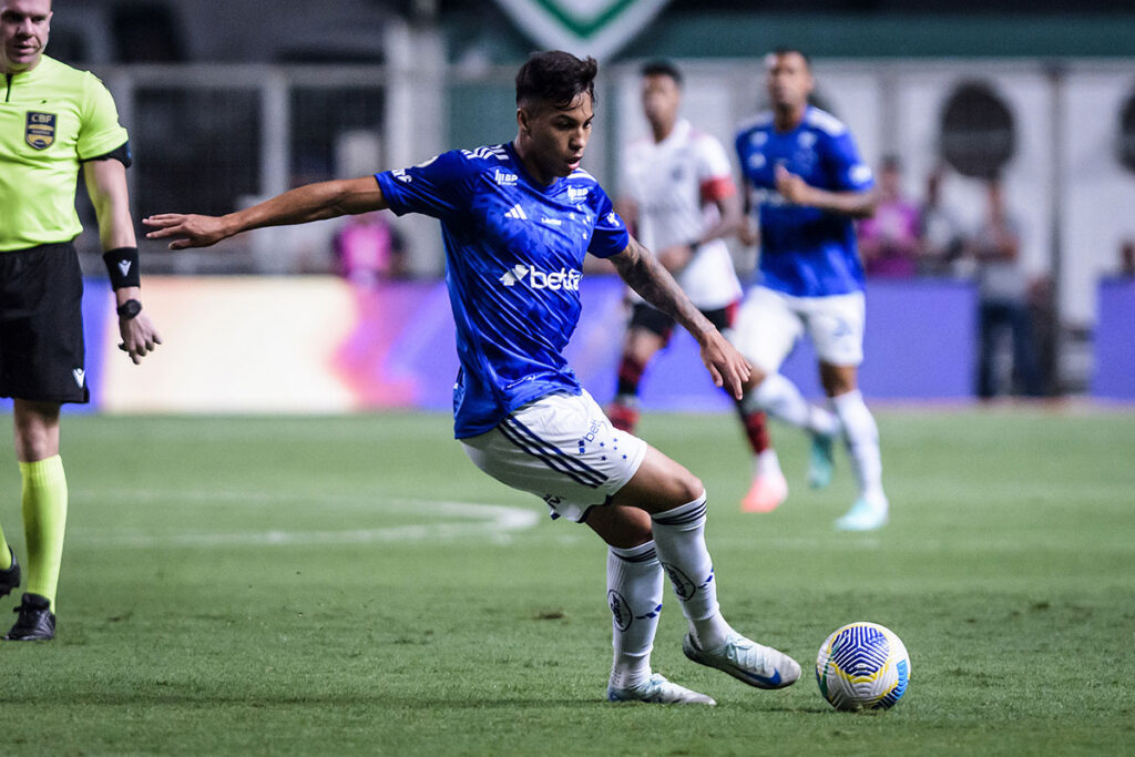 Após fracasso por Kaio Jorge, Flamengo fecha com novo reforço que já jogou no Cruzeiro