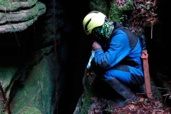 Projeto Ibititur: pesquisa de mais de 2 anos descobre 28 cavernas em Ibitipoca 