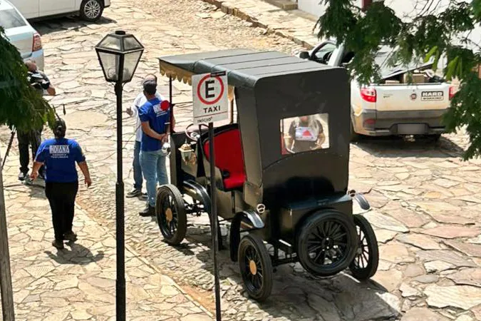 Tiradentes inicia transicao sustentavel com prototipo de charrete eletrica