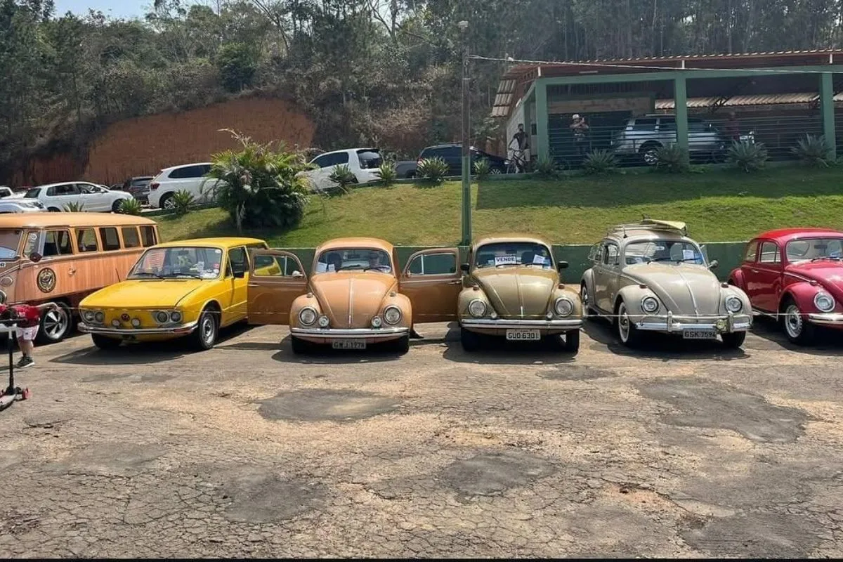 Encontro de veículos antigos em Juiz de Fora