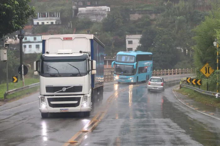 FOTO FELIPE COURI 25.04.24 BR 040 JUIZ DE FORA SANTOS DUMONT 1