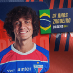 David Luiz é apresentado pelo Fortaleza