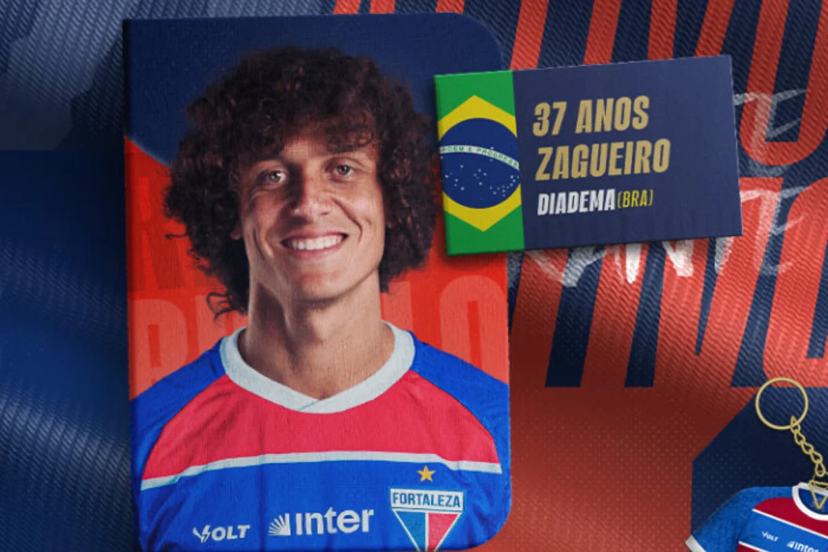 David Luiz é apresentado pelo Fortaleza