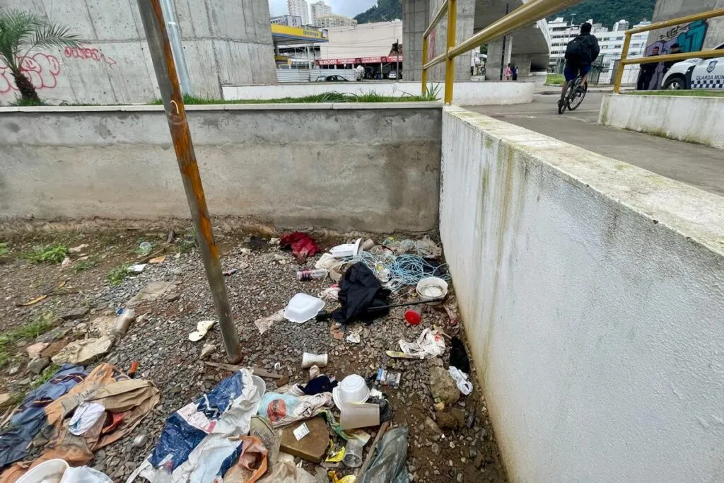 Projeto de Lei aumenta valor das multas para quem jogar lixo na rua e permite usar imagens do sistema de videomonitoramento