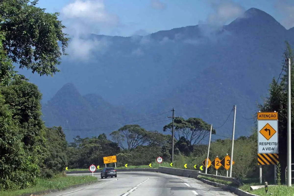 BR 040 trecho JF Petropolis serra de petropolis foto Leonardo Costa 1