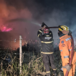 Bombeiros combatem tres focos de incendios em Juiz de Fora