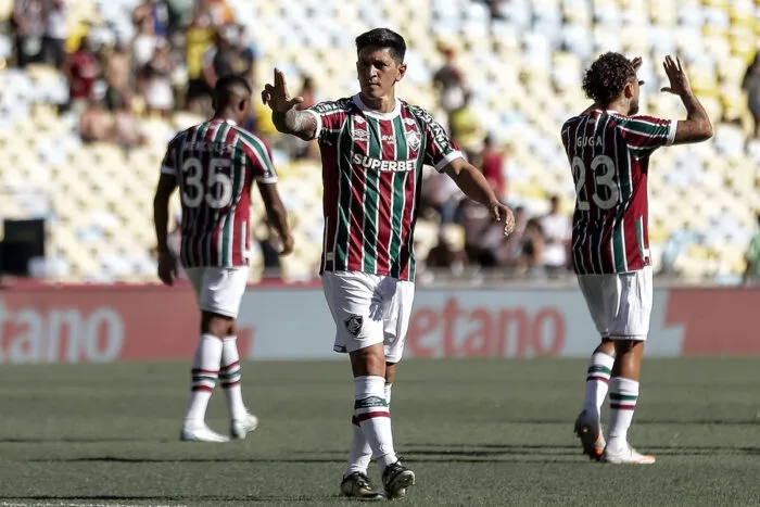 fluminense by lucas mercon flu editada