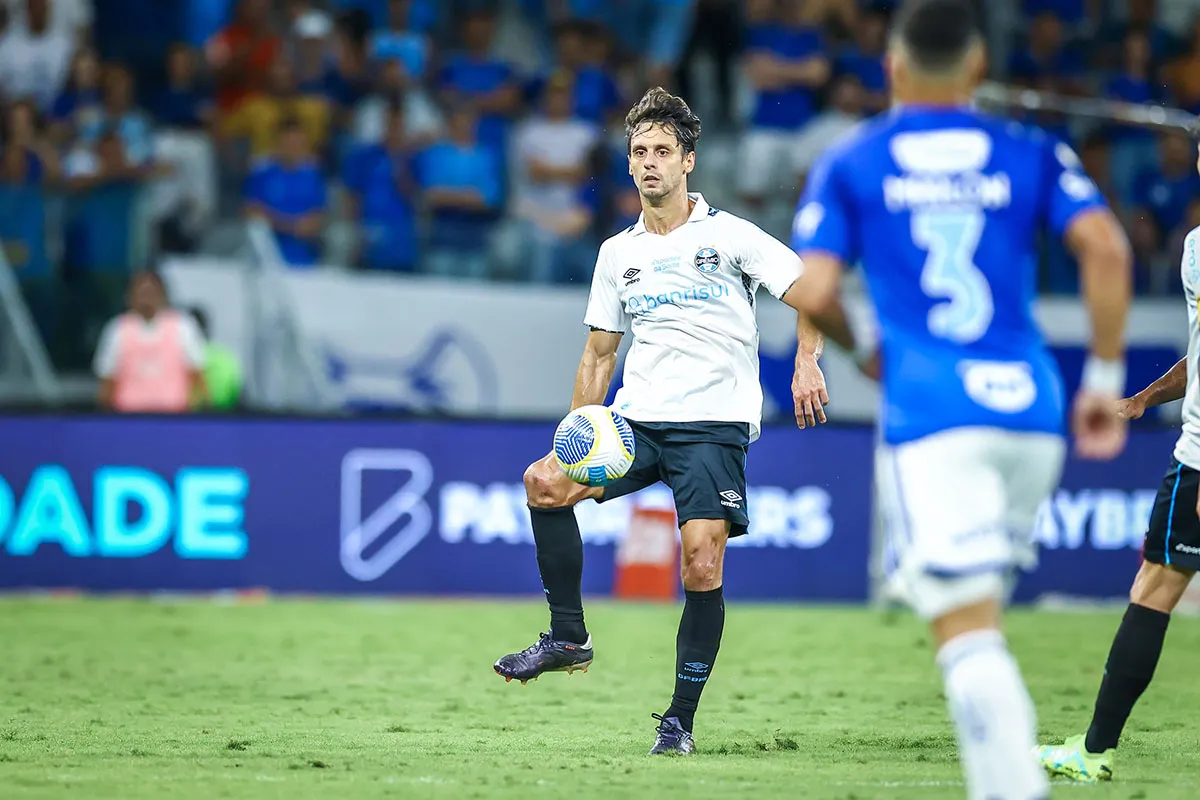 Athletic negocia com atleta multicampeão pelo Flamengo