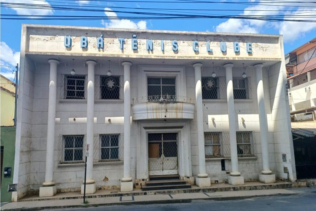 ubá tenis clube