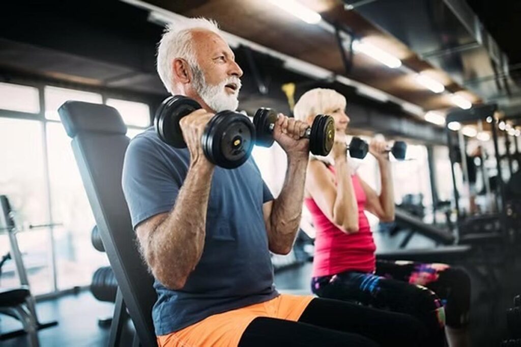 AO VIVO NA ANTENA 1 Juiz de Fora: explante mamário, alergias respiratórias, riscos no treino sem supervisão e muito mais, no Tribuna no Ar - ao vivo 1 musculacao idosos foto pinterest