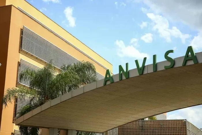 Anvisa determina recolhimento de 78 cosméticos irregulares 2 cosméticos