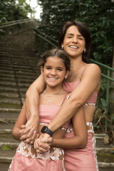 Coluna Cesar Romero – 11 e 12 de maio de 2025 21 22 Tatiana Vieira com sua filha Eduarda