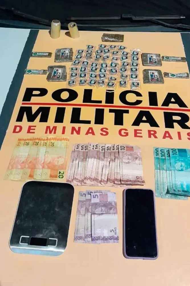 Apreensao de drogas 2 PMR