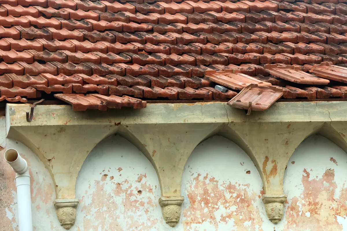 Moradores denunciam deterioração da Capela Santa Teresinha 4 CAPELA DE SANTA TEREZINHA FOTO LEONARDO COSTA 05