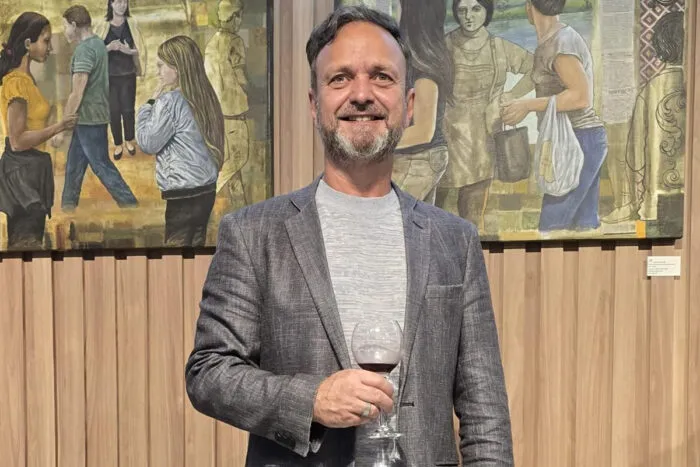 Exposição 'A pensar' reúne obras de Brandão e Lott em Juiz de Fora 12 a pensar exposição