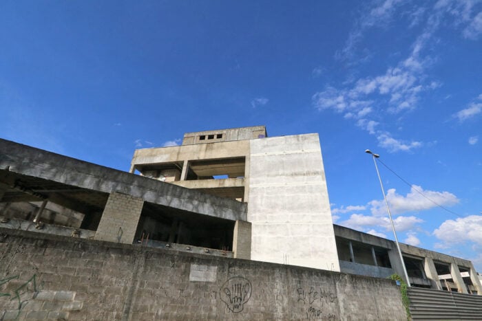 Estado reafirma que não retomará obras do Hospital Regional 12 Estado afirma que não retomará obras do Hospital Regional de Juiz de Fora