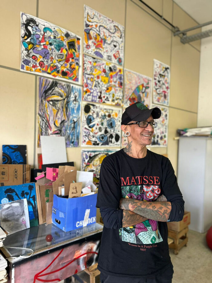 Conheça ‘tio’ Lúcio: artista punk e anarquista que leva liberdade para todas as expressões 14 lucio rodrigues