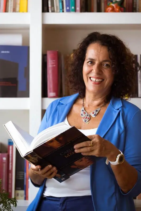 Suzana Vargas: "Não escrevemos um bom livro apertando um botão" 1 Suzana Vargas2 24 DIVULGACAO